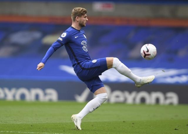 杜篮特关键投篮稳定输出