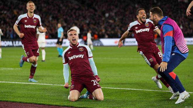 足球欧联杯再次上演进球大战，球迷直呼过瘾