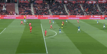 传记作者：亚马尔早期对莱万很不满，后来明白对方是想帮自己